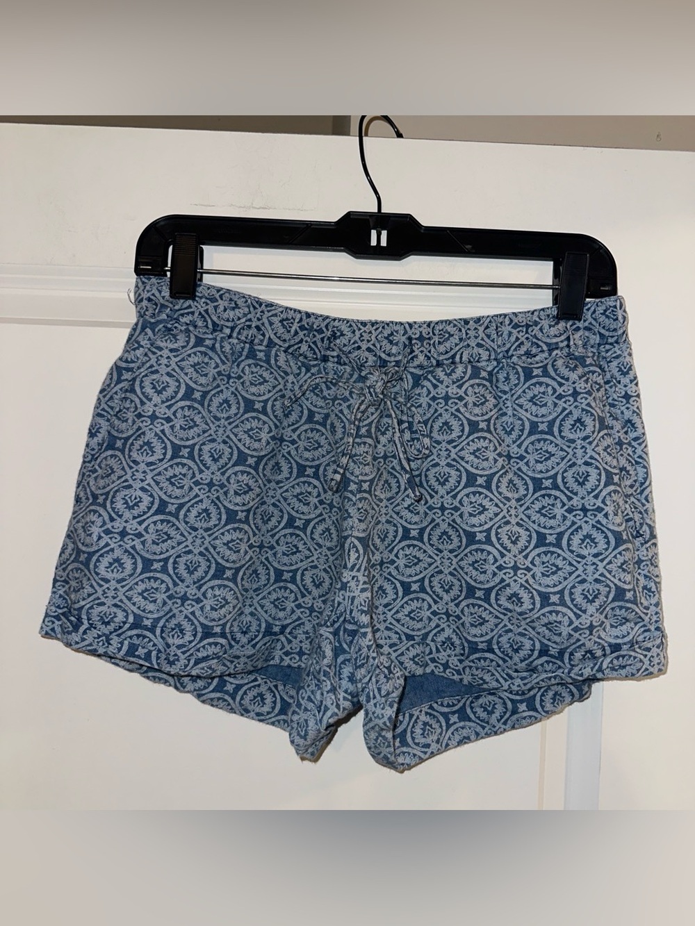 Vineyard Vines Light Blue Patterned Drawstring Athletic Shorts
